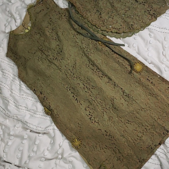 Vintage 20s homemade 3 piece green base, lace and poncho/bib set - Picture 2 of 9